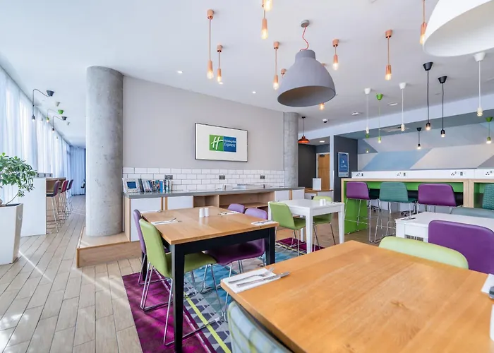 Holiday Inn Express Aberdeen Airport By Ihg