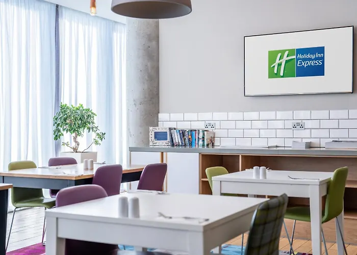 Holiday Inn Express Aberdeen Airport By Ihg