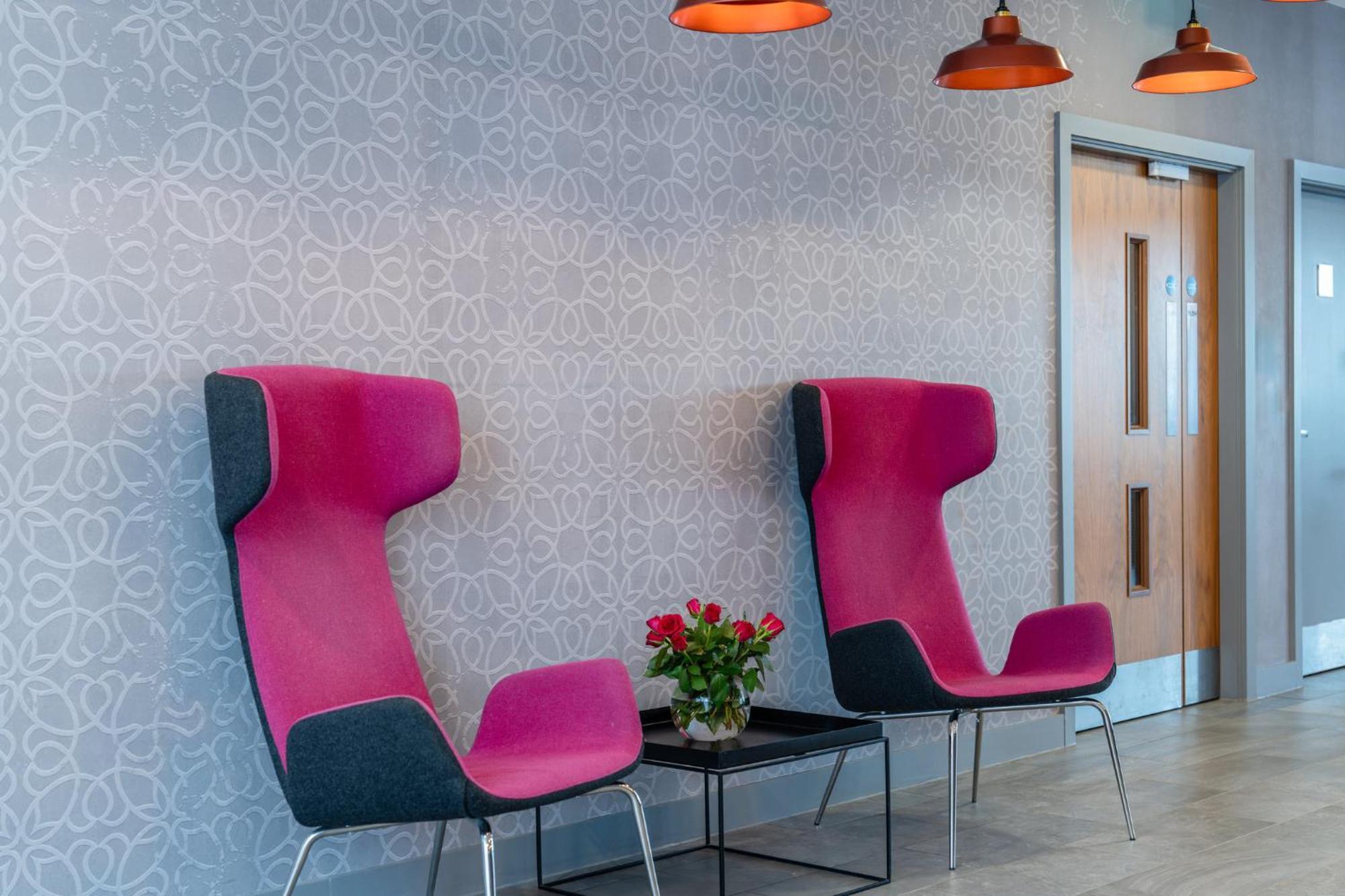 Express Aberdeen Airport By Ihg 3*