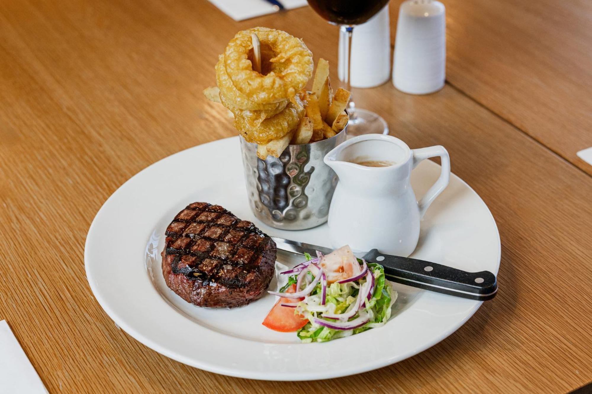 Express Aberdeen Airport By Ihg Dyce